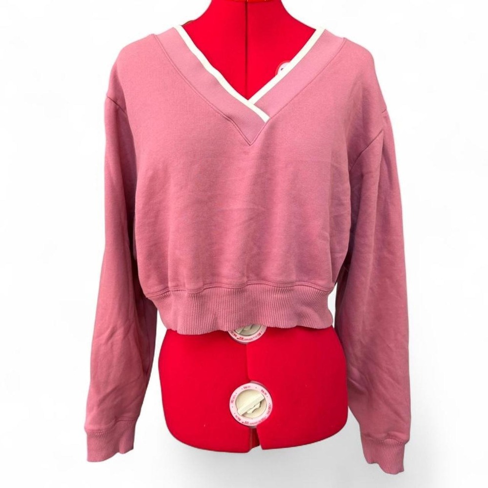 Victoria secret pink soft begonia Premium fleece v-neck pullover size small